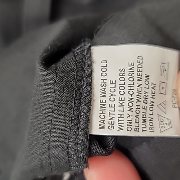 Men's izod xfg shorts size 36. - Picture 7 of 8